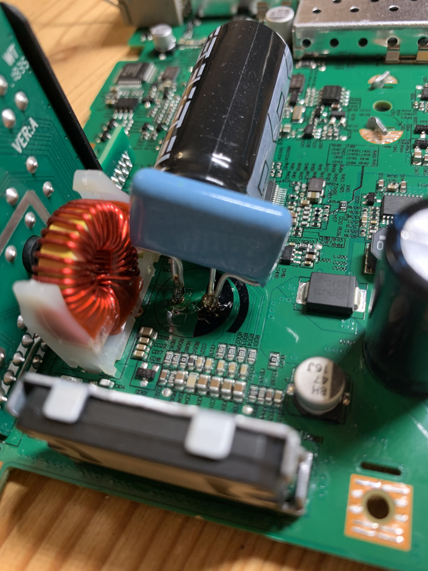 Заменить микросхему. Acb00h0rp замена усилителя.