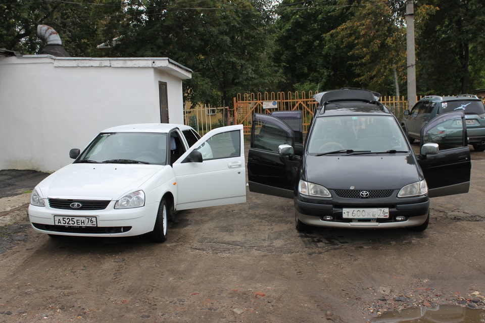 Фото машины, обработки нет. — Lada Приора хэтчбек, 1,6 л, 2011 года ...