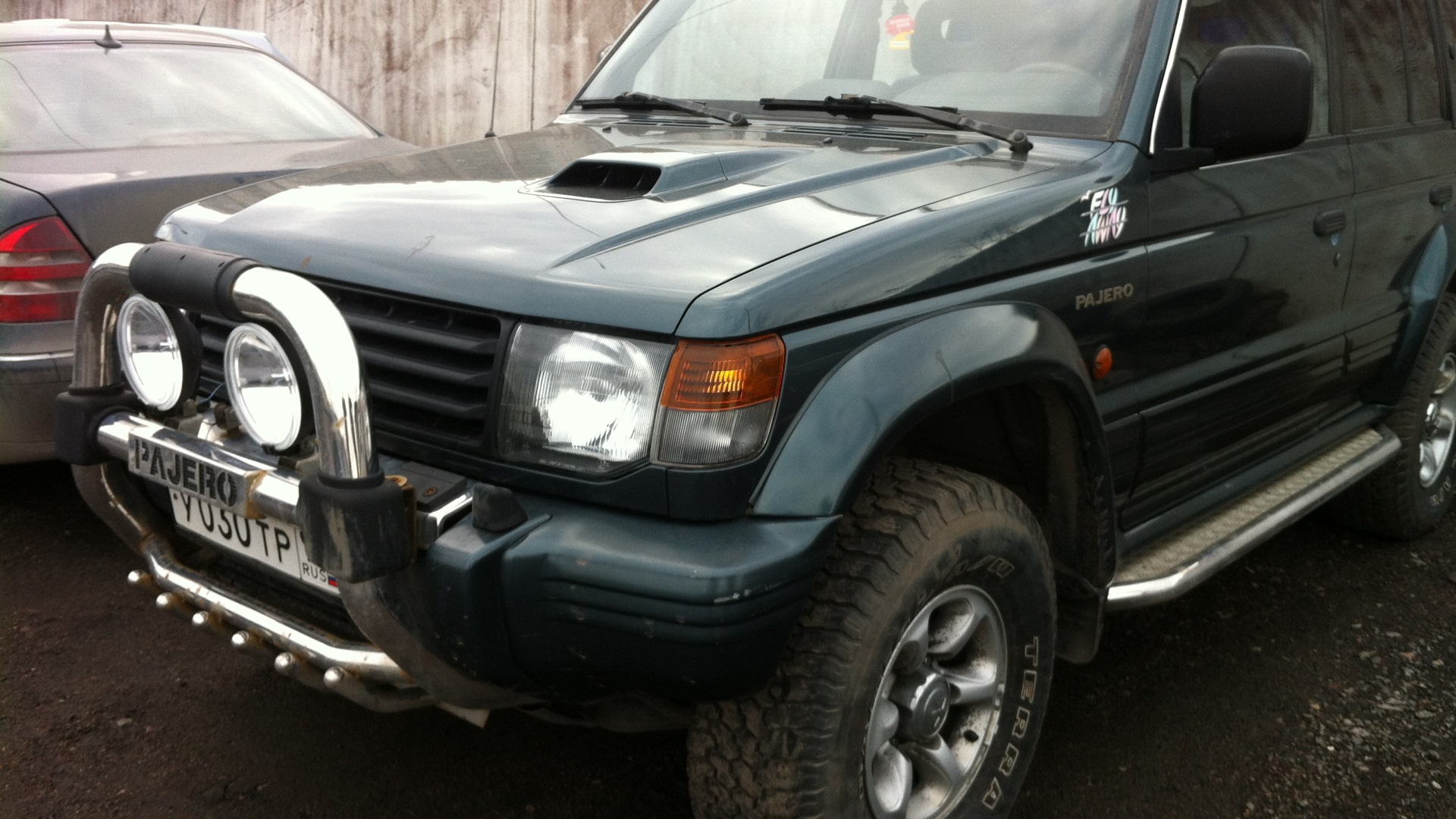 Mitsubishi Pajero (2G) 2.8 дизельный 1993 | 2,8 турбодизель на DRIVE2