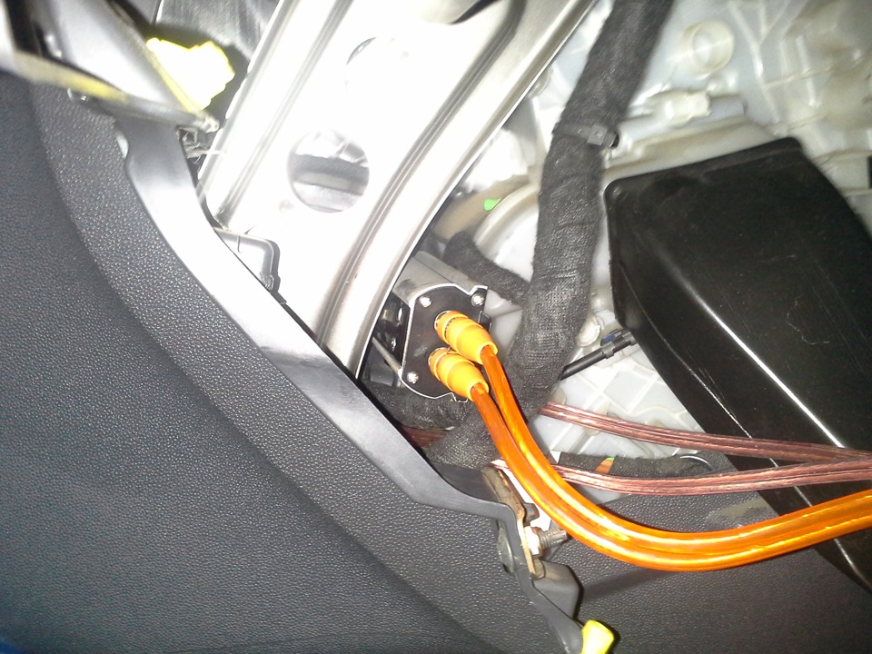не басит. — Opel Corsa D, 1,2 л, 2007 года | автозвук | DRIVE2