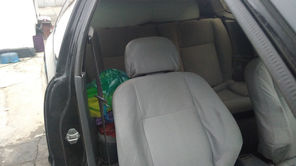 Химчистка дома )) — Honda Civic Hatchback (5G), 1,3 л, 1993 года ...