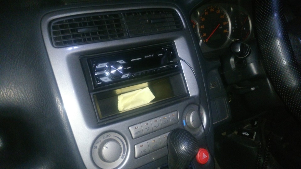 Бюджетная магнитола — Honda Stream (RN1-5), 1,7 л, 2001 года | автозвук ...