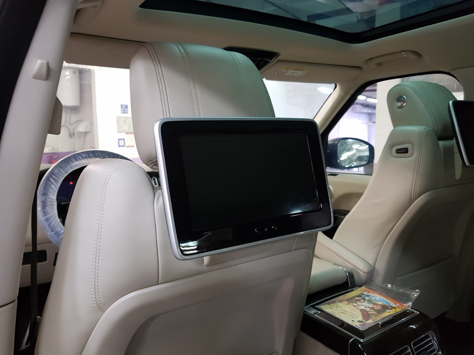 RANGE ROVER, мониторы для задних пассажиров — V-Systems на DRIVE2