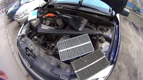 Замена салонного фильтра за 5 мин на Гранте — LADA Гранта, 1,6 л., 2014 ...