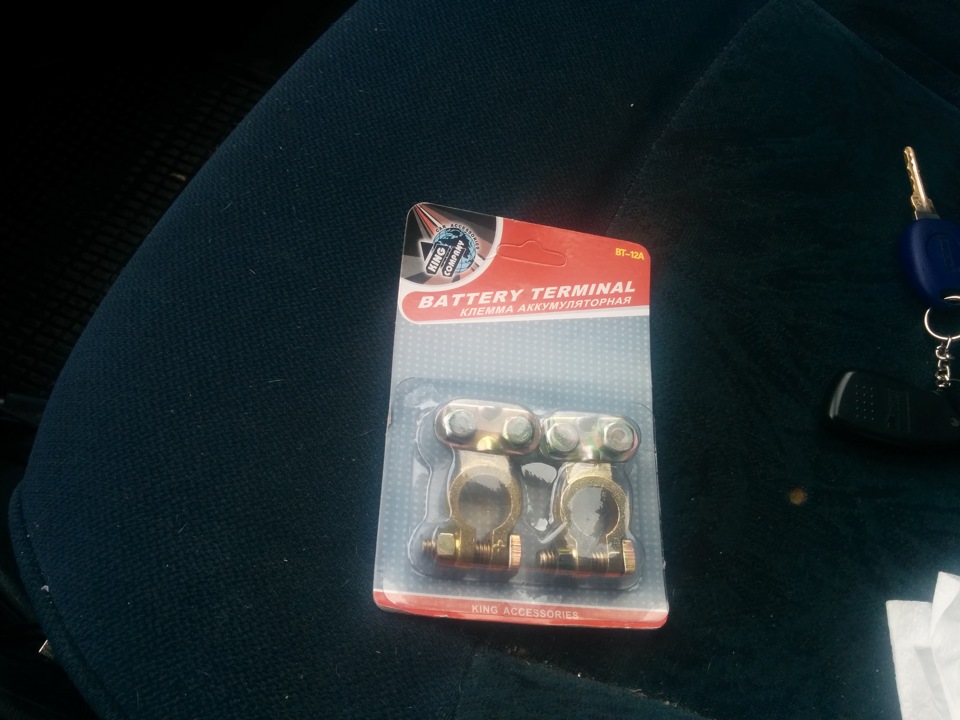 Замена клемм АКБ — Volkswagen Passat Variant (B2), 1,6 л, 1983 года ...