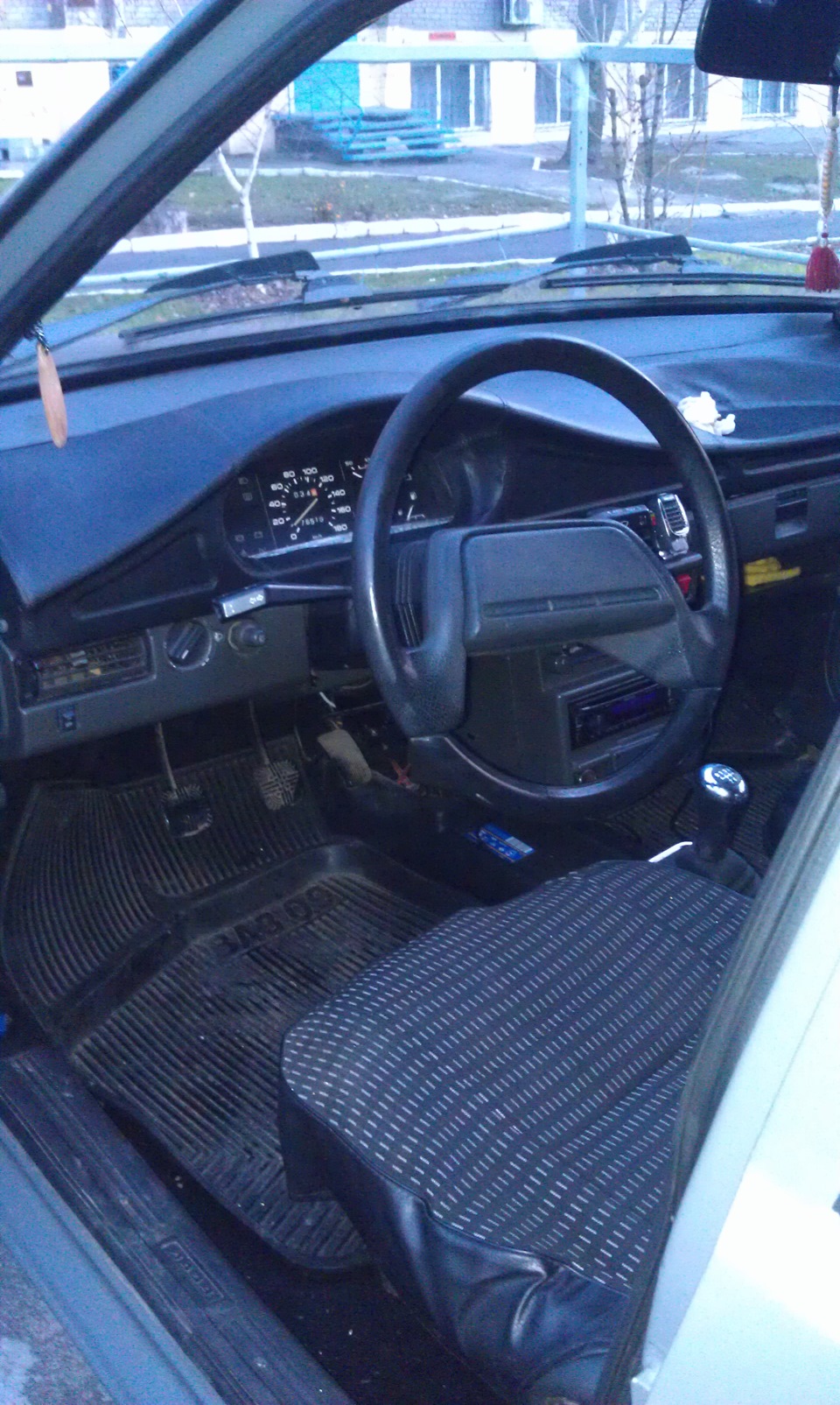 Замена деревянного бублика на руль 2110 — LADA 2109, 1,3 л., 1992 года ...