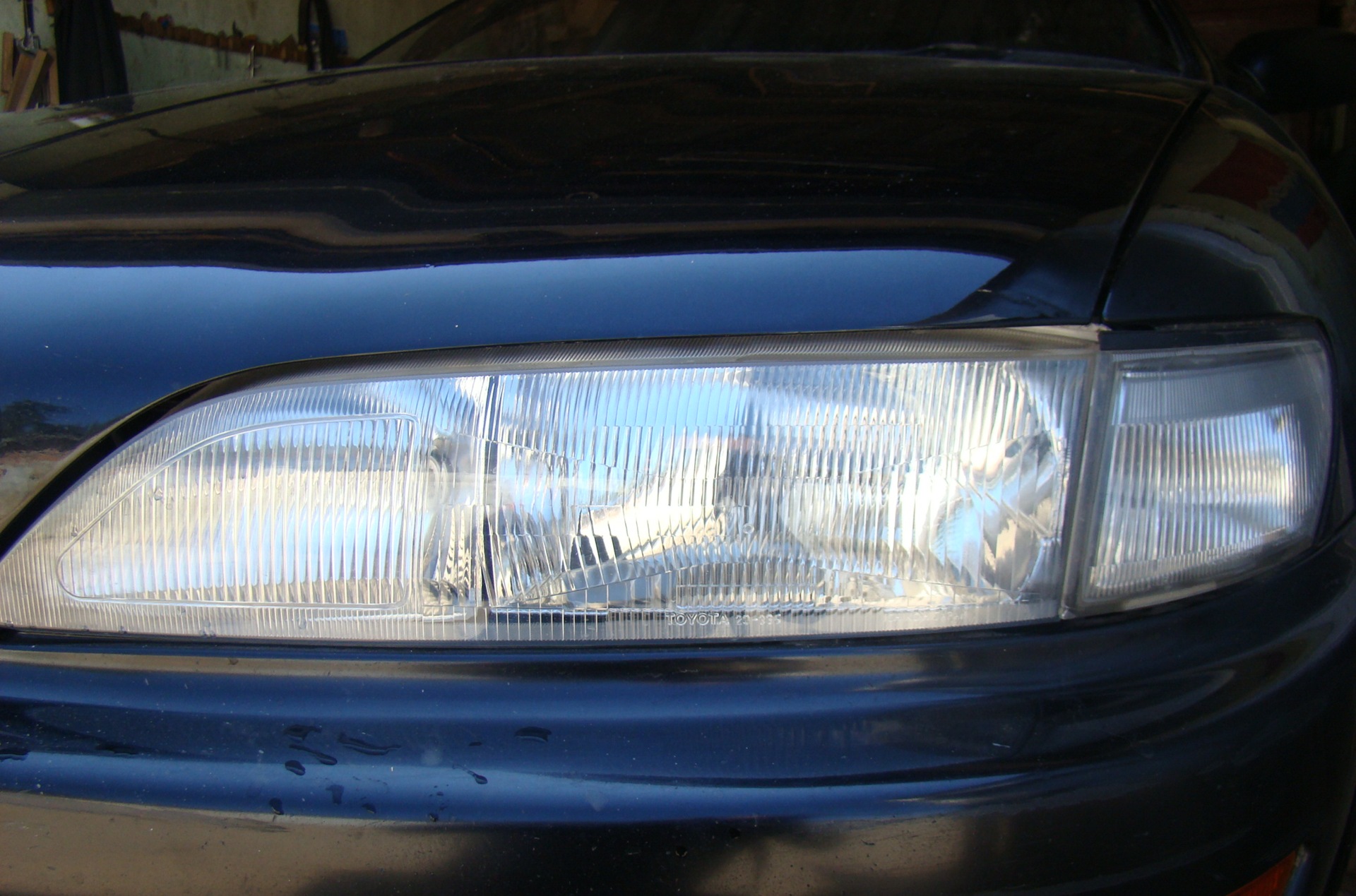  Headlight polishing - Toyota Carina ED 20L 1994