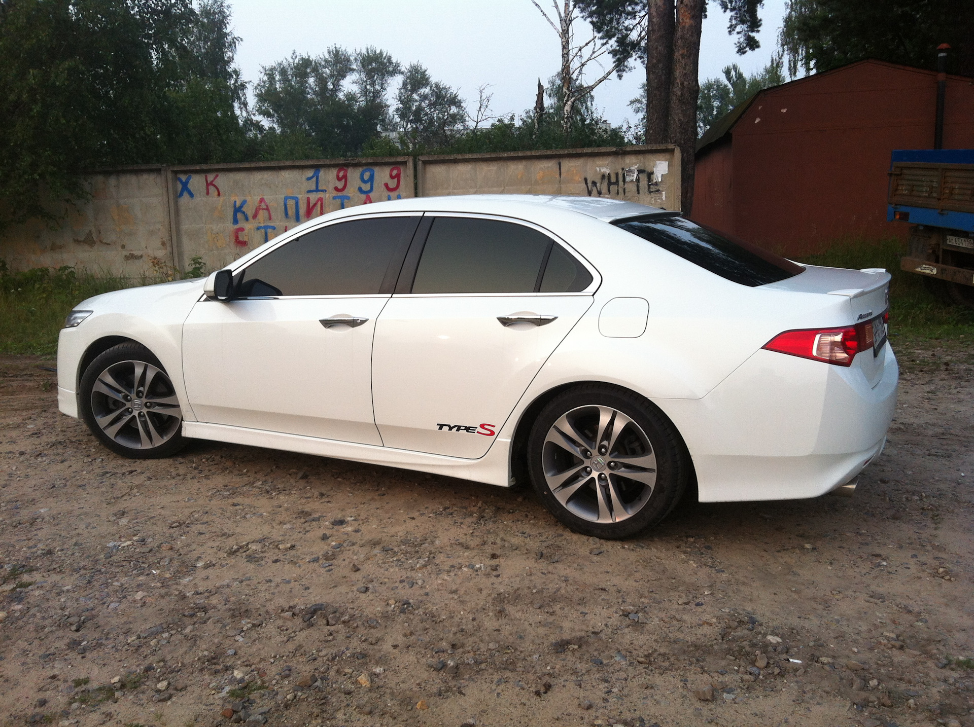 Honda Accord 8 Black Edition