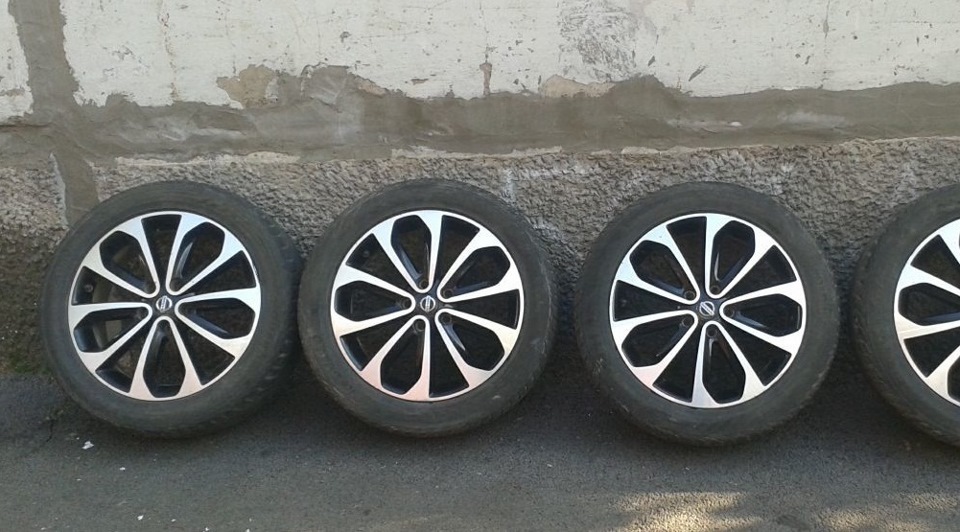 Привет, R18! — Nissan Qashqai (1G), 2 л, 2012 года | колёсные диски ...