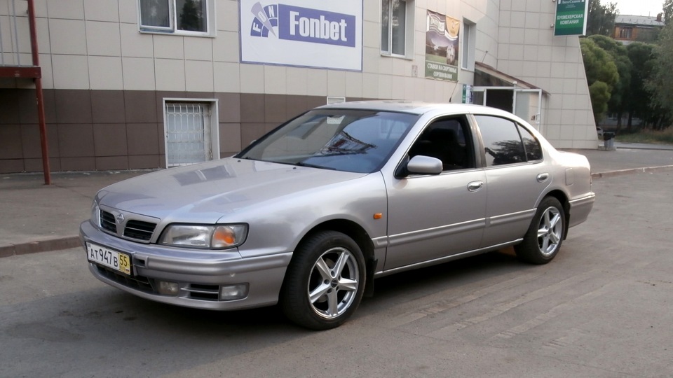 Nissan maxima qx a32