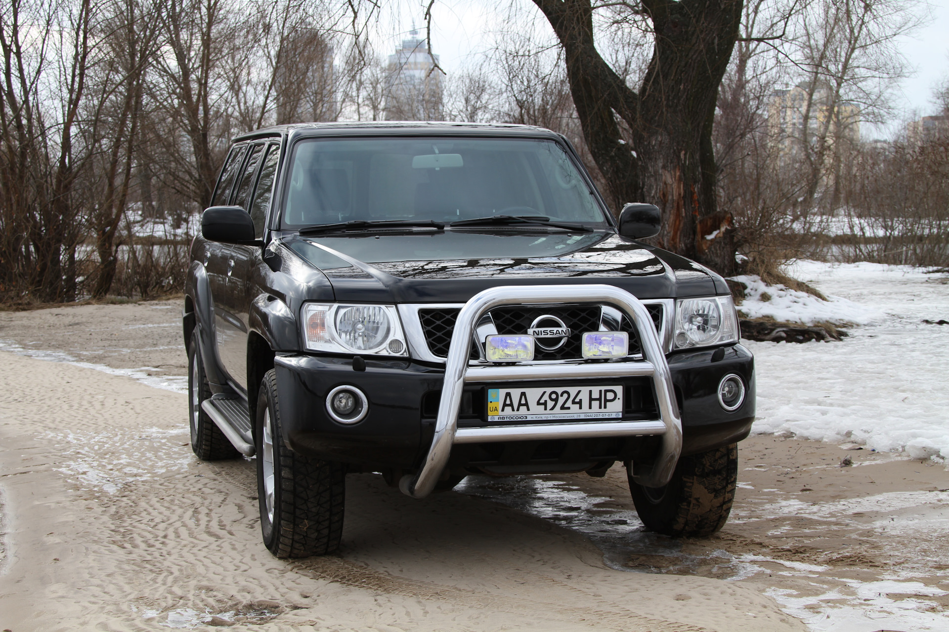 Nissan Patrol y61 пустыня