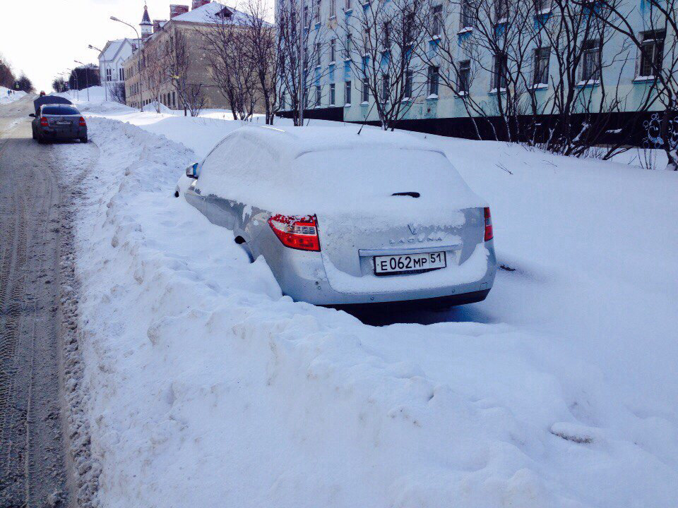 Это Мурманск детка:) — Renault Laguna III, 1,5 л., 2008 года | прикол ...