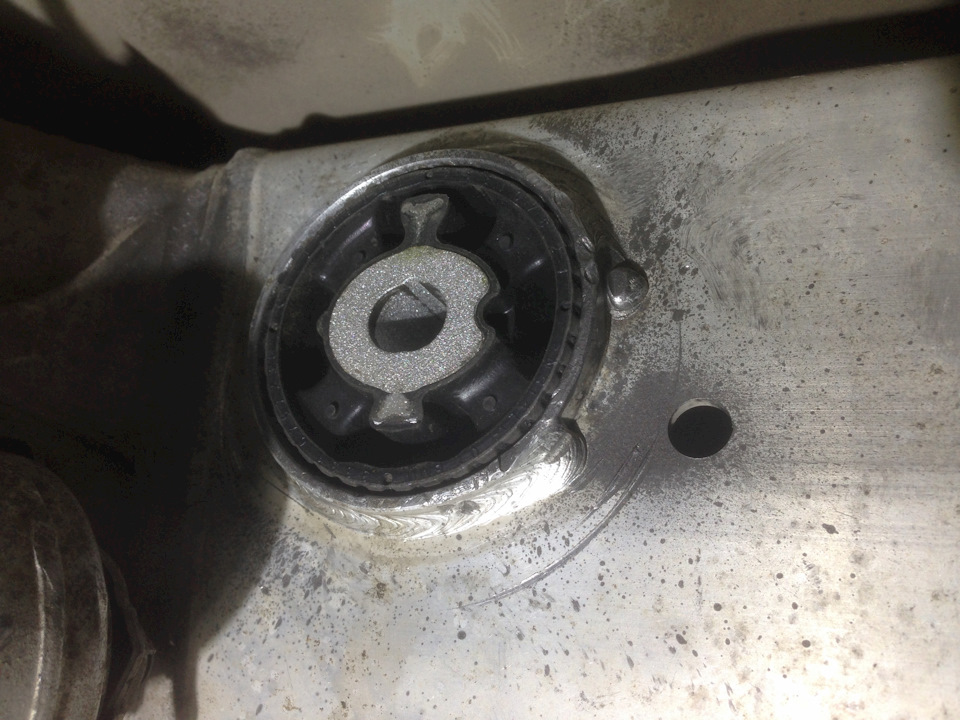 Фото в бортжурнале BMW 5 series (F10)