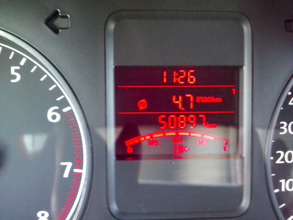 Расход топлива — Volkswagen Polo Sedan, 1,6 л, 2012 года | наблюдение ...