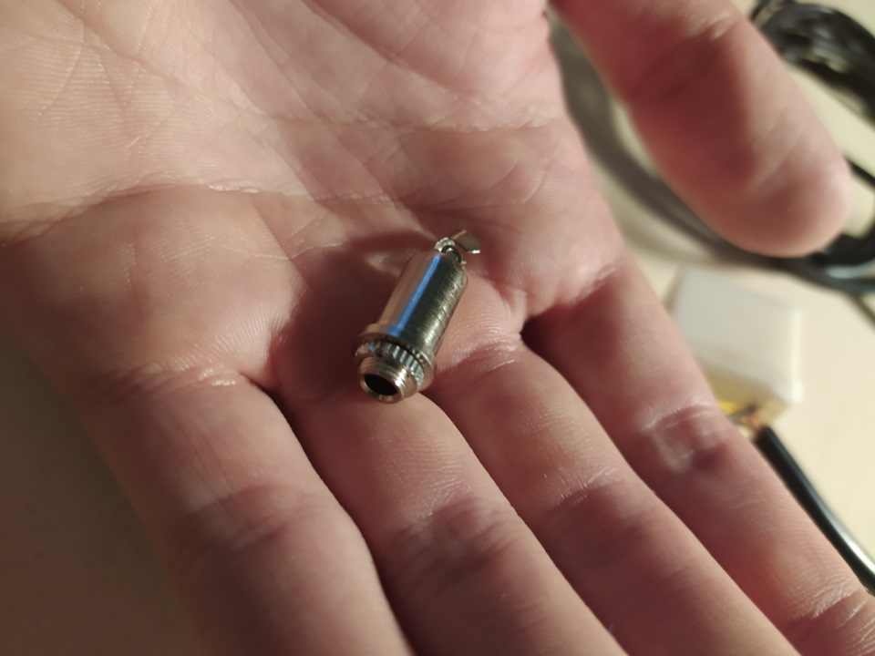 daAAAgH25 A 960 Мазда 6 как включить аукс