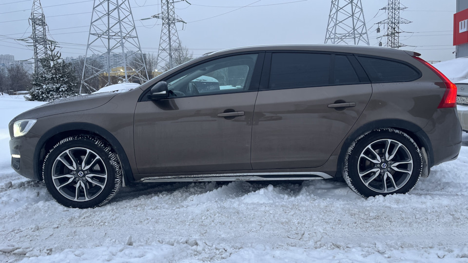 Volvo V60 Cross Country