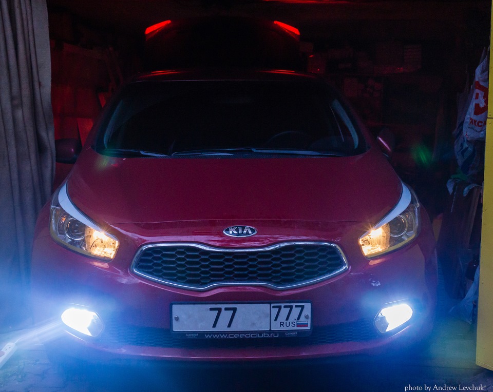 Дхо ceed jd. Дневные ходовые Kia Ceed. Kia Ceed JD ДХО led. Фары Kia Ceed 2014 диоды.