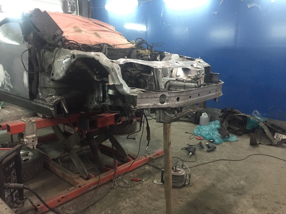 Установка морды — Mercedes-Benz SLK (R170), 2,3 л, 2000 года | кузовной ...