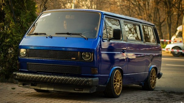 Высокий т 3. Фольксваген Транспортер т3. Volkswagen Transporter t3 оранжевый. Volkswagen Transporter t3 белый. Фольксваген Транспортер т3 синий.