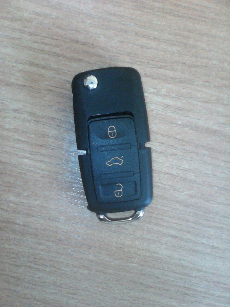 Выкидной ключ от фольцвагена. — Daewoo Nexia (2G), 1,5 л, 1997 года ...