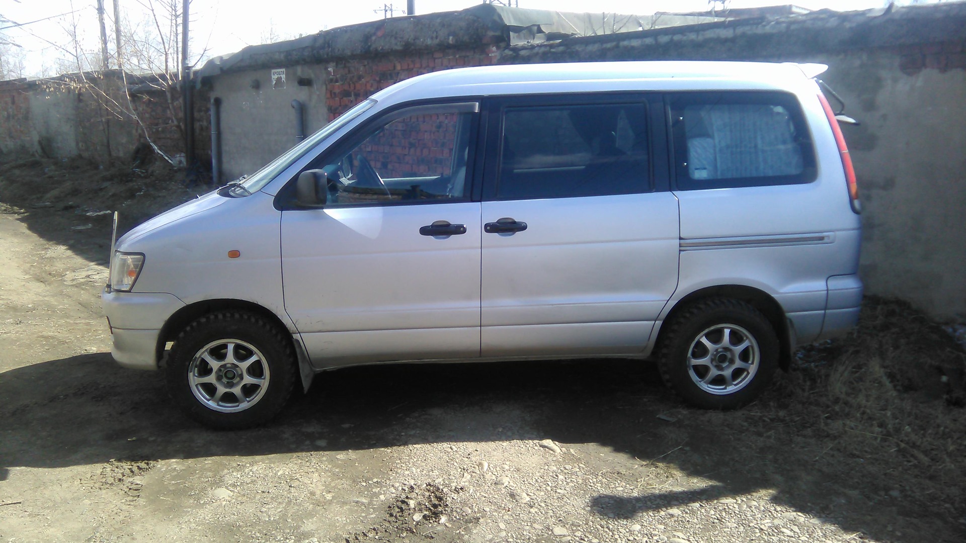 Toyota Lite Ace Noah 2.2 дизельный 1996 | (машина отца) на DRIVE2