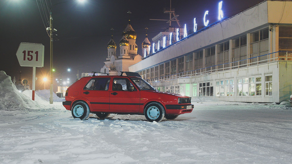 Volkswagen Golf Продан