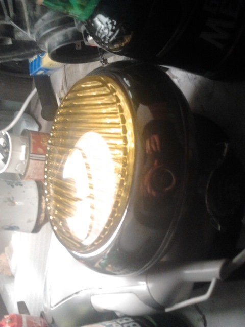 Куплю второю Чехословацкую противотуманку желтую на ВАЗ 2102 как на ...