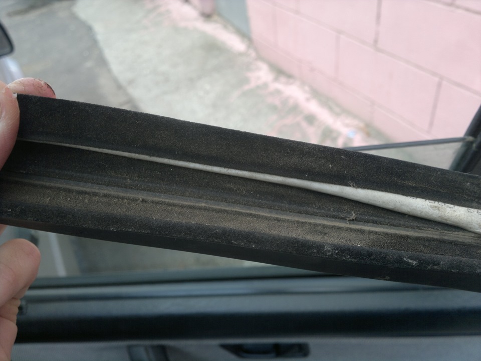 Дребезг стекол — Volkswagen Golf Mk2, 1,6 л., 1991 года | кузовной ...