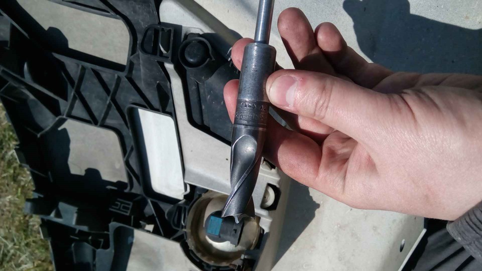 Сверло на 18 мм — Ford Mondeo IV