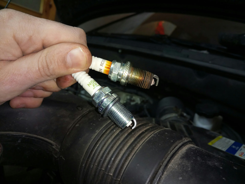 Замена свечей на хендай туссан — Hyundai Tucson (JM), 2 л, 2008 года ...