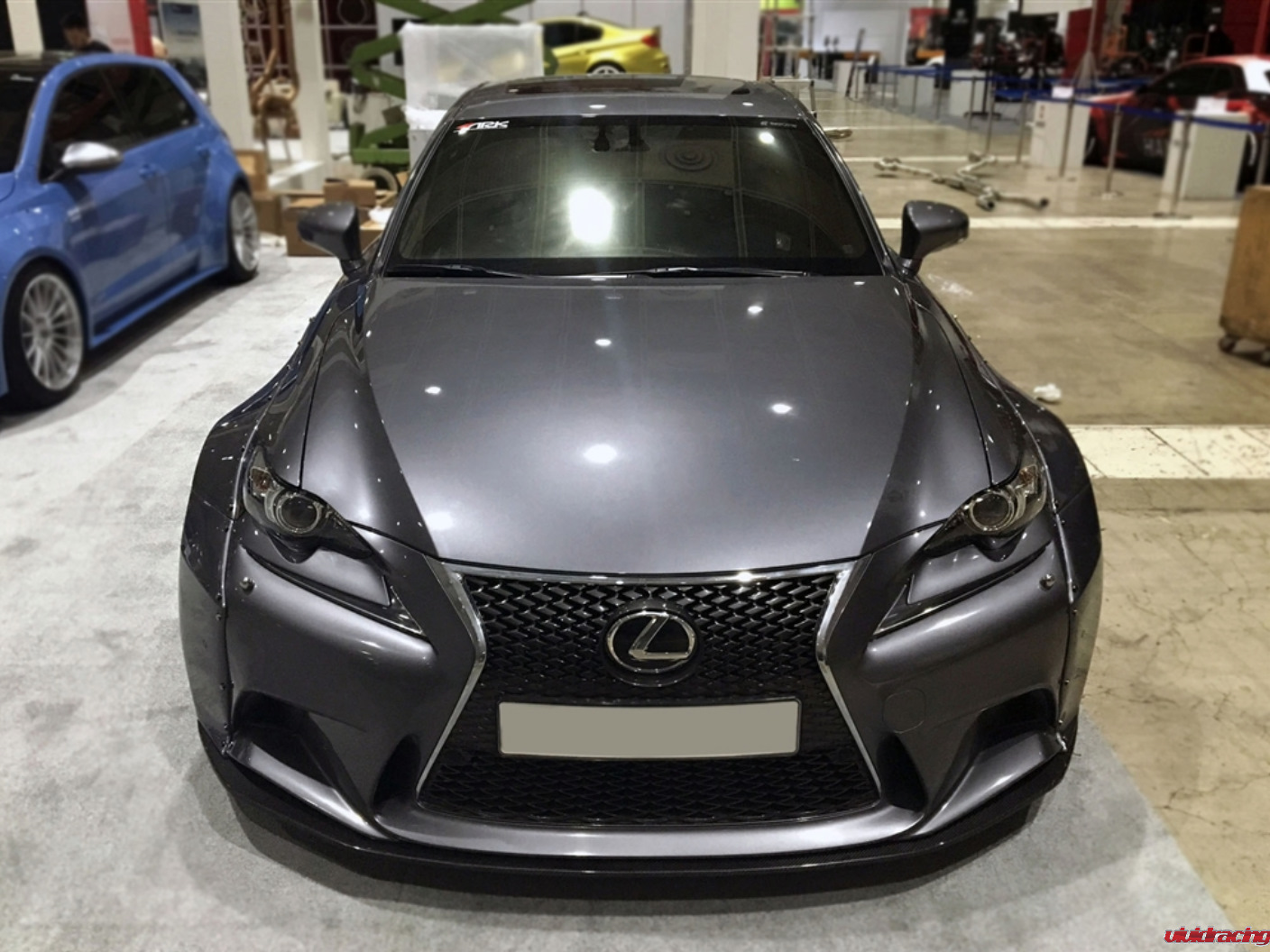 Lexus is 250 темно серый