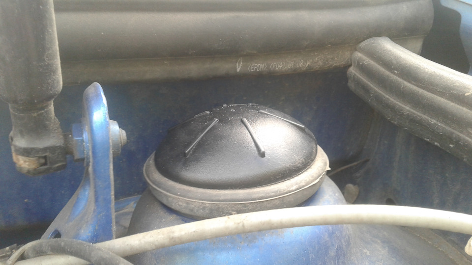 Фото в бортжурнале Renault Logan (2G)