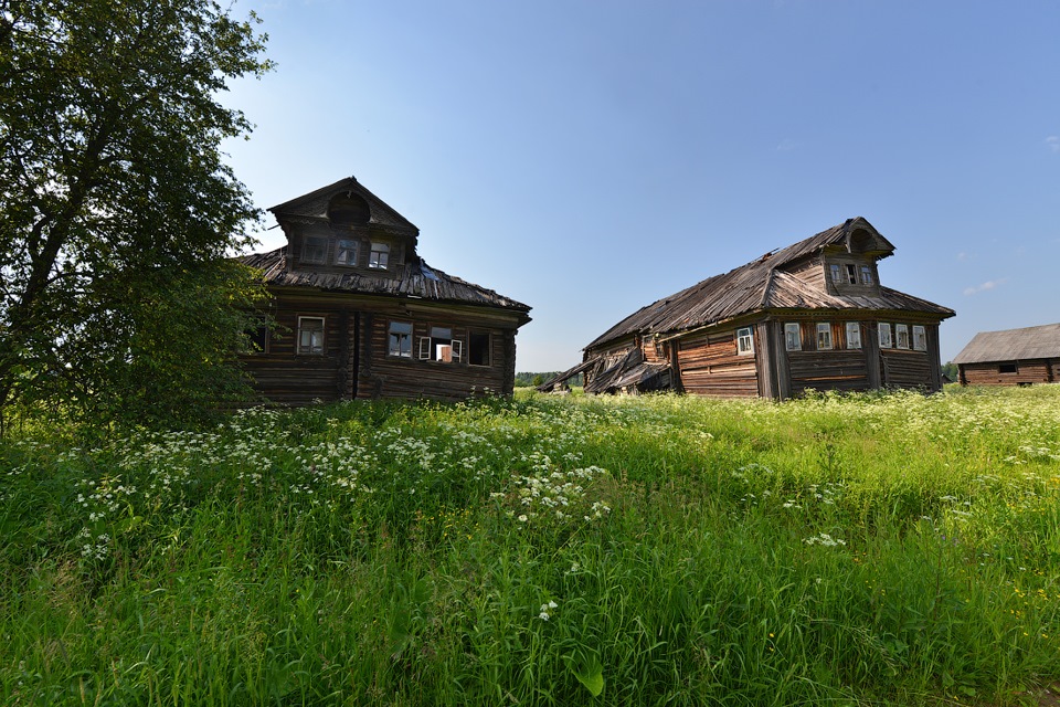 изба гульбище. хоромы севера. изба древней руси пятистенок. северная изба кошель. хоромы севера.