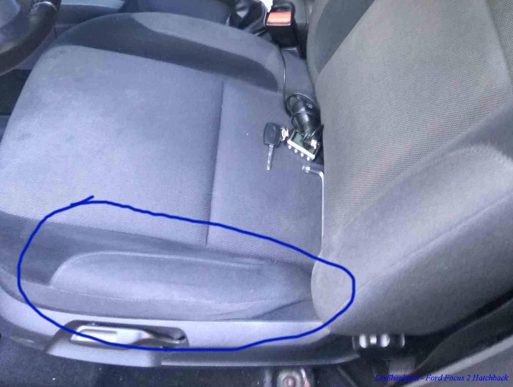 Как снять задние сидения фф2 Чехлы фф2 черно-синие из экокожи - Ford Focus II Hatchback, 1,8 л, 2006 года ста