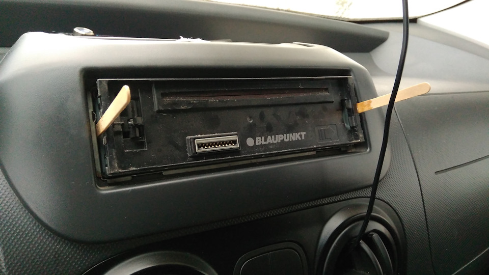 Как снять магнитолу pioneer
