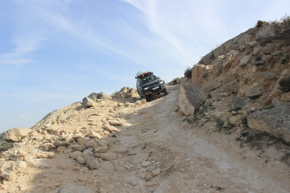 2 — Mitsubishi Pajero Sport (2G)