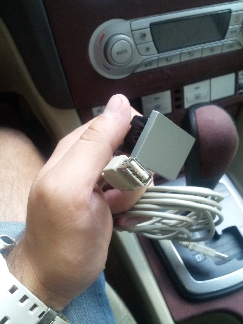 USB здесь, здесь все … ))) — Ford Focus Sedan II, 1,6 л, 2008 года ...