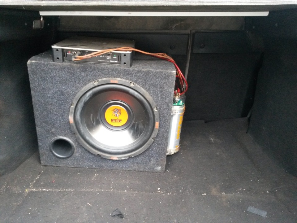 Новый сабик + дополнительная масса! — LADA Приора хэтчбек, 1,6 л., 2010 ...