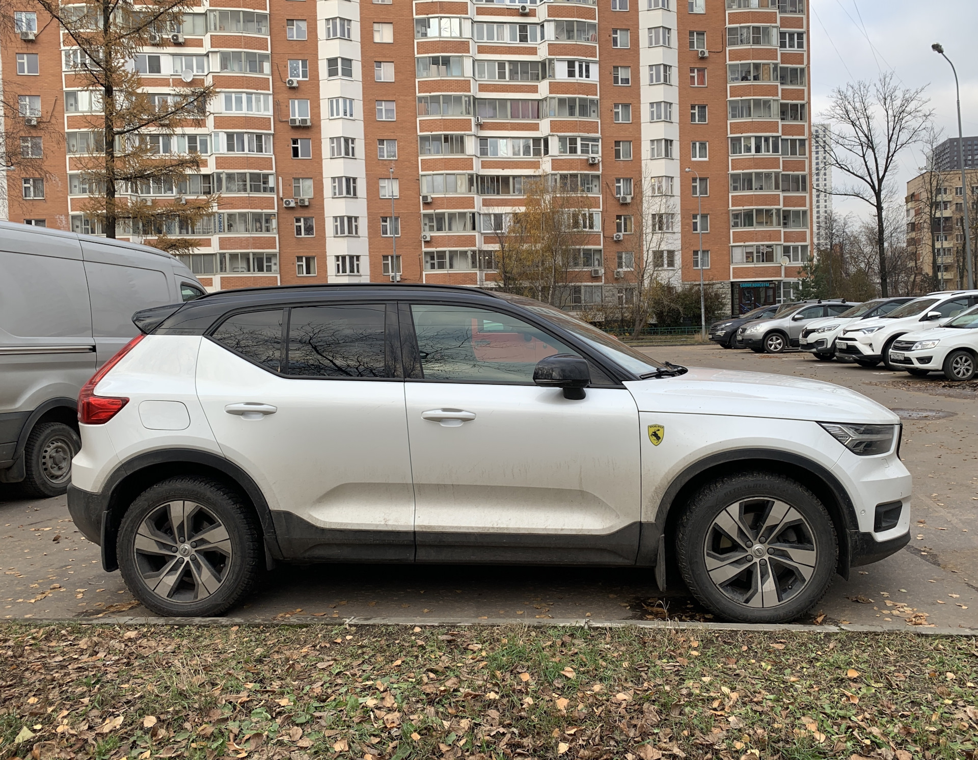 К зиме готов (переобувка, ковры, химчистка) — Volvo XC40, 2 л, 2019 ...