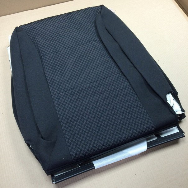 Прикупил обшивки сидений и антенну — Lada Приора седан, 1,6 л, 2008 ...