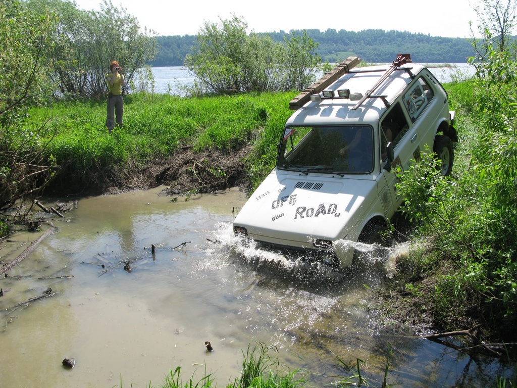 вдоль Волги-Керженец-Заповедник Рустай — Lada 4x4 3D, 1,7 л, 1997 года |  покатушки | DRIVE2