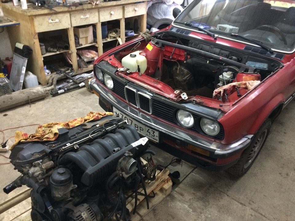 BMW E30 — Википедия