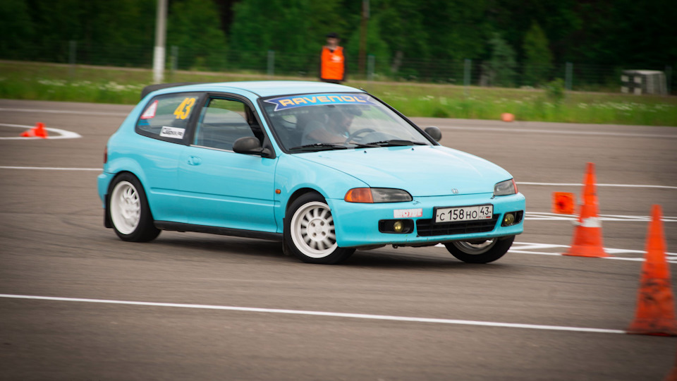 Honda Civic Hatchback *Яйцо дрозда*