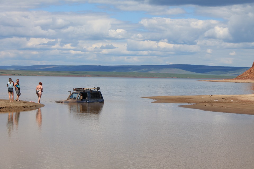 Братское водохранилище. Затопление золотые Пески Братское водохранилище. Срубцево Братское водохранилище. Круизы в Братском водохранилище. Ота-800 на Братском водохранилище.