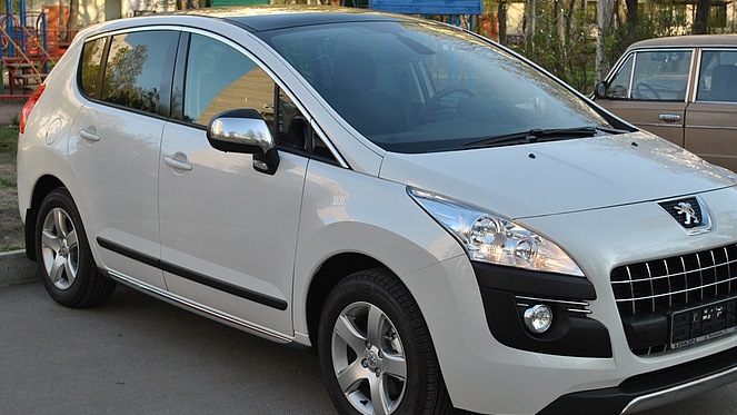 Пежо 3008 двигатель 1.6. Пежо 3008 1 поколение. Peugeot 3008 2011. Пежо 3008 белый. Peugeot 3008 1.6 at, 2011.