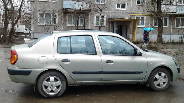 Рено симбол фото 2005 Renault Symbol 1.4 бензиновый 2005 Серебристый заяц на DRIVE2