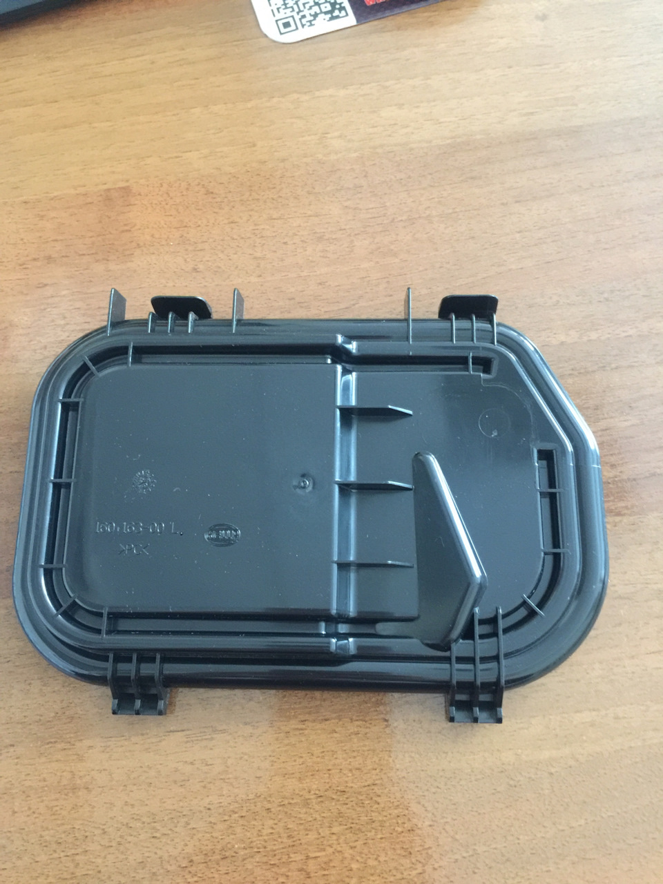 Замена крышки фары и поиск неисправности парктроника — Audi A6 (C6), 3 ...