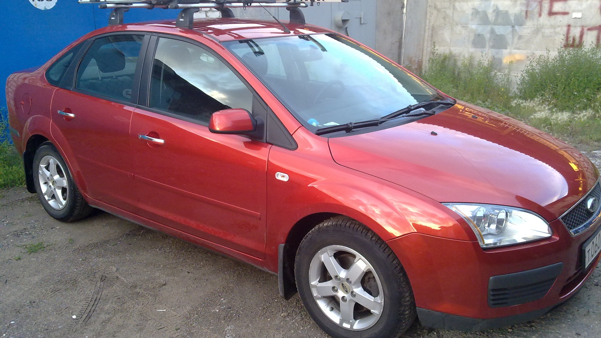 Ford Focus 2 2006 красный