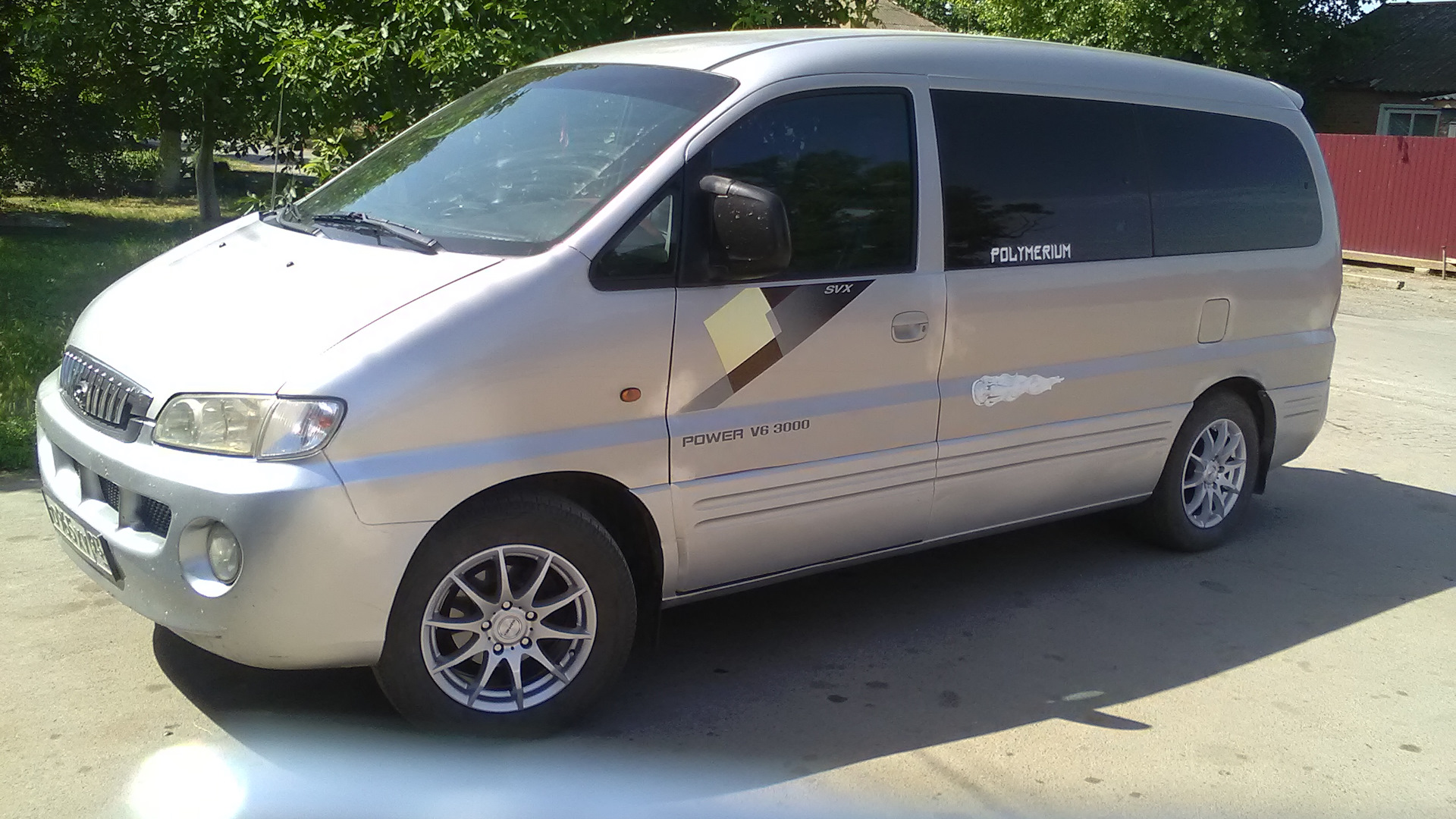 Hyundai starex 2003 года