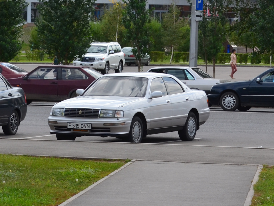 Маячок на бампер для праворуких авто. Смотреть фото Маячок на бампер для праворуких авто. Смотреть картинку Маячок на бампер для праворуких авто. Картинка про Маячок на бампер для праворуких авто. Фото Маячок на бампер для праворуких авто